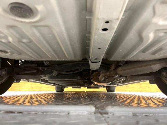 エスクァイア ハイブリッドGi ブラックテーラード 禁煙車 純正10インチナビ フリップダウン バックカメラ 両側パワースライドドア セーフティセンスC シートヒーター LEDヘッド ETC クルコン オートマチックハイビーム デュアルオートエアコン(20枚目)