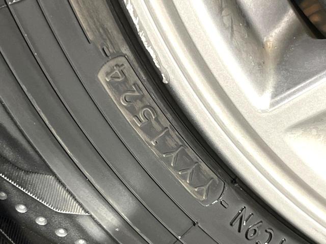 エスクァイア ハイブリッドGi ブラックテーラード 禁煙車 純正10インチナビ フリップダウン バックカメラ 両側パワースライドドア セーフティセンスC シートヒーター LEDヘッド ETC クルコン オートマチックハイビーム デュアルオートエアコン(29枚目)