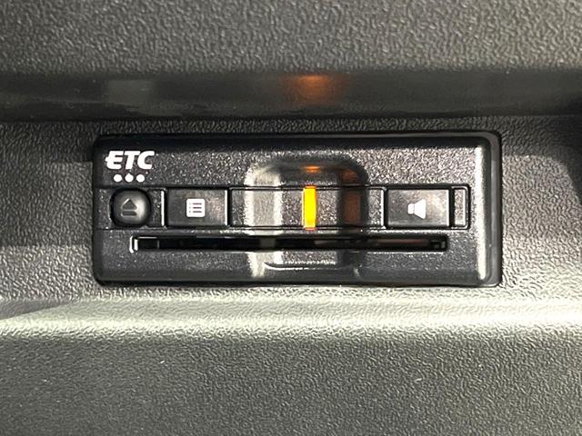 ジムニー ＸＣ　バックカメラ　セーフティサポート　禁煙車　シートヒーター　スマートキー　ＬＥＤヘッド　ディスプレイオーディオ　ＥＴＣ　クルコン　オートマチックハイビーム　オートエアコン　純正１６インチＡＷ（7枚目）