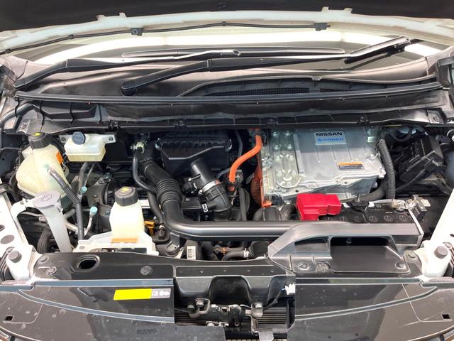 セレナ e-パワー ハイウェイスターV プロパイロット 両側電動スライド 純正10インチSDナビ 全周囲カメラ インテリジェントエマージェンシーブレーキ 禁煙車 ドラレコ ビルトインETC Bluetooth  フルセグ LEDヘッドライト(19枚目)