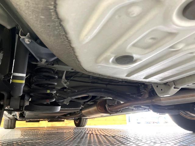 エスクァイア ハイブリッドGi 禁煙車 純正9インチナビ バックカメラ 両側パワースライドドア セーフティセンスC 合皮シート シートヒーター スマートキー LEDヘッド ETC クルコン オートマチックハイビーム オートエアコン(26枚目)