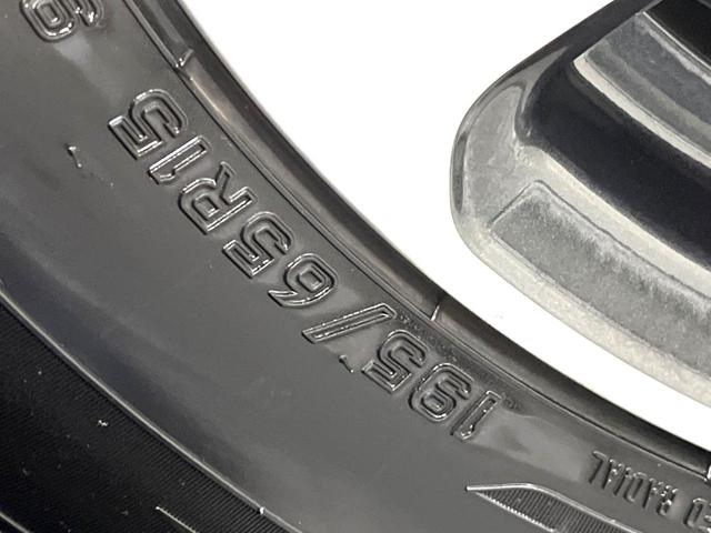 エスクァイア ハイブリッドGi 禁煙車 純正9インチナビ バックカメラ 両側パワースライドドア セーフティセンスC 合皮シート シートヒーター スマートキー LEDヘッド ETC クルコン オートマチックハイビーム オートエアコン(30枚目)