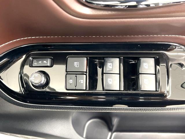 エスクァイア ハイブリッドGi 禁煙車 純正9インチナビ バックカメラ 両側パワースライドドア セーフティセンスC 合皮シート シートヒーター スマートキー LEDヘッド ETC クルコン オートマチックハイビーム オートエアコン(44枚目)