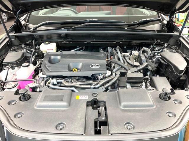 NX NX350h Fスポーツ パノラマルーフ 禁煙車 14インチディスプレイオーディオプラス パノラミックビュー アドバンストパーク シートベンチレーション パフォーマンスダンパー 赤革スポーツシート ドライブモードセレクト(19枚目)