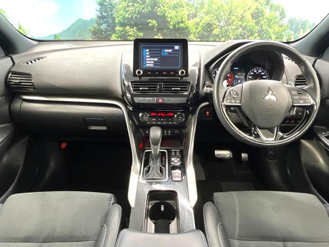 エクリプスクロス ブラックエディション　４ＷＤ　サンルーフ　全周囲カメラ　衝突被害軽減システム　禁煙車　電動リアゲート　ハーフレザーシート　全席シートヒーター　パワーシート　コーナーセンサー　スマートキー　ＬＥＤヘッド　クルコン（2枚目）