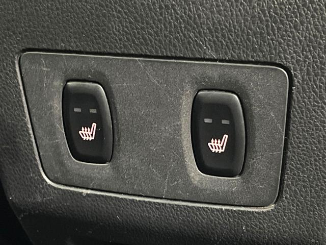 エクリプスクロス ブラックエディション　４ＷＤ　サンルーフ　全周囲カメラ　衝突被害軽減システム　禁煙車　電動リアゲート　ハーフレザーシート　全席シートヒーター　パワーシート　コーナーセンサー　スマートキー　ＬＥＤヘッド　クルコン（23枚目）