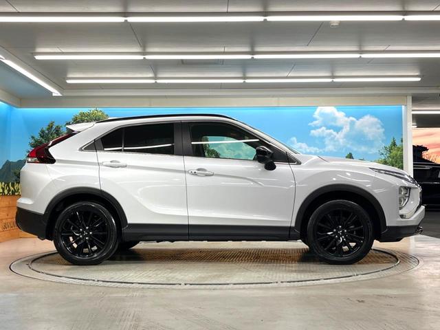 エクリプスクロス ブラックエディション　４ＷＤ　サンルーフ　全周囲カメラ　衝突被害軽減システム　禁煙車　電動リアゲート　ハーフレザーシート　全席シートヒーター　パワーシート　コーナーセンサー　スマートキー　ＬＥＤヘッド　クルコン（32枚目）