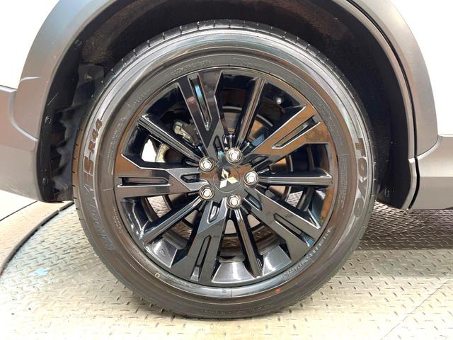 エクリプスクロス ブラックエディション　４ＷＤ　サンルーフ　全周囲カメラ　衝突被害軽減システム　禁煙車　電動リアゲート　ハーフレザーシート　全席シートヒーター　パワーシート　コーナーセンサー　スマートキー　ＬＥＤヘッド　クルコン（37枚目）