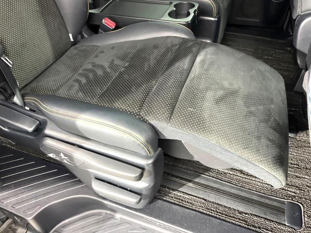 ヴェルファイア ２．５Ｚ　Ａエディション　ゴールデンアイズ　両側電動スライドドア　アルパイン製１１インチナビ　バックカメラ　プリクラッシュセーフティーシステム　レーダークルーズ　禁煙車　パワーバックドア　インテリジェントクリアランスソナー　スマートキー（39枚目）