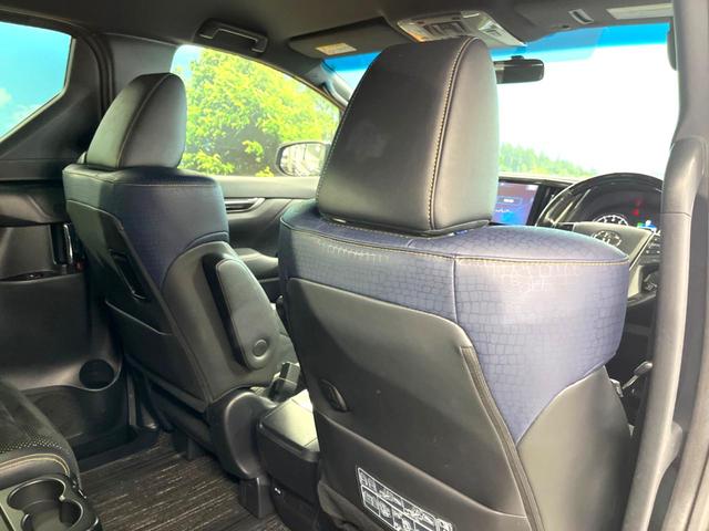 ヴェルファイア ２．５Ｚ　Ａエディション　ゴールデンアイズ　両側電動スライドドア　アルパイン製１１インチナビ　バックカメラ　プリクラッシュセーフティーシステム　レーダークルーズ　禁煙車　パワーバックドア　インテリジェントクリアランスソナー　スマートキー（41枚目）