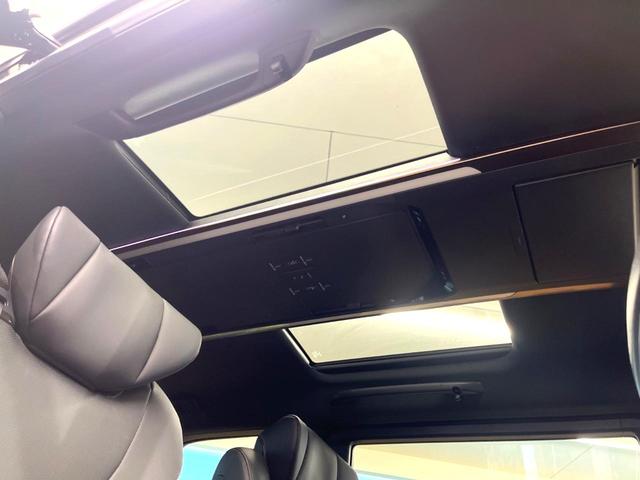 アルファードハイブリッド Z ガラスルーフ 両側電動スライドドア 14インチディスプレイオーディオ 後席モニター パノラミックビューモニター セーフティセンス 100V電源 レーダークルーズ 禁煙車 電動リアゲート(5枚目)