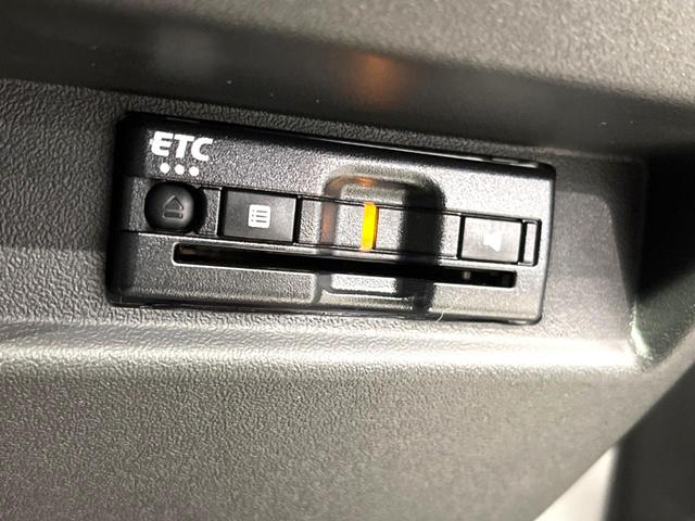 ジムニーシエラ JC 純正8インチナビ バックカメラ セーフティサポート 禁煙車 シートヒーター スマートキー LEDヘッド ETC クルコン オートマチックハイビーム オートエアコン Bluetooth再生(6枚目)