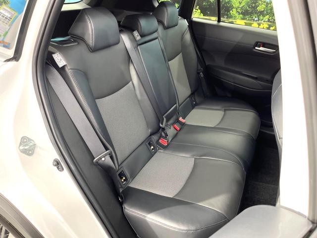 カローラクロス ハイブリッド Z ガラスルーフ パノラミックビューモニター トヨタセーフティセンス ブラインドスポットモニター ハンズフリーパワーバックドア 10.5インチディスプレイオーディオ LEDヘッドライト パワーシート(9枚目)