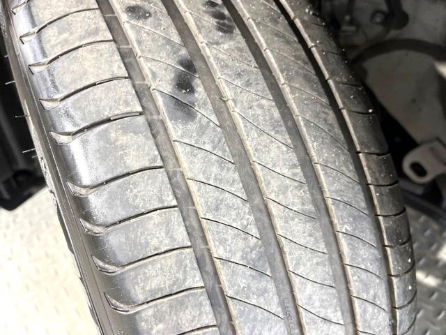 カローラクロス ハイブリッド Z ガラスルーフ パノラミックビューモニター トヨタセーフティセンス ブラインドスポットモニター ハンズフリーパワーバックドア 10.5インチディスプレイオーディオ LEDヘッドライト パワーシート(31枚目)