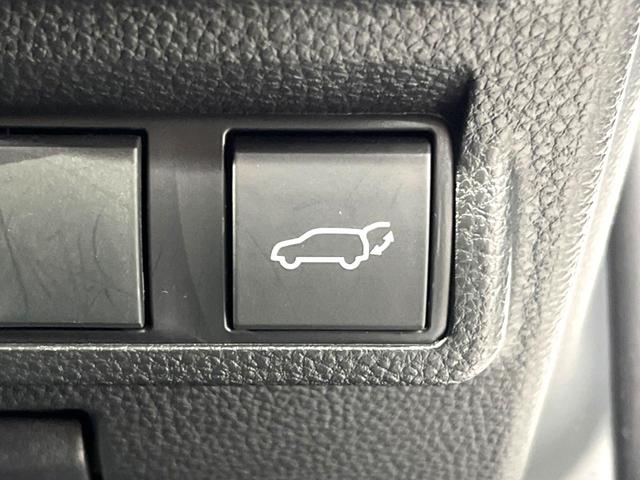 カローラクロス ハイブリッド Z ガラスルーフ パノラミックビューモニター トヨタセーフティセンス ブラインドスポットモニター ハンズフリーパワーバックドア 10.5インチディスプレイオーディオ LEDヘッドライト パワーシート(48枚目)