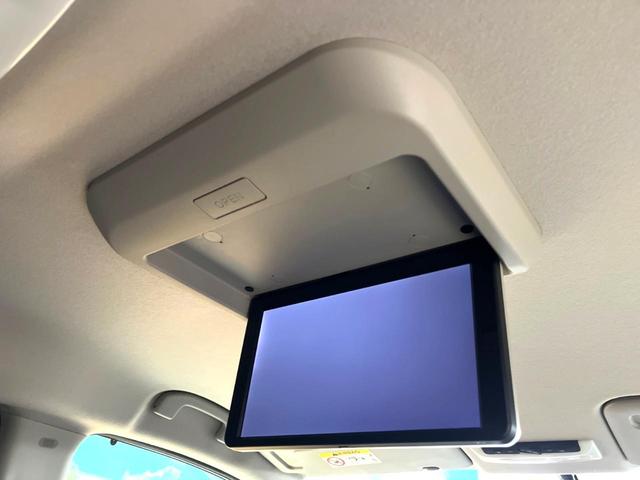 セレナ ハイウェイスターＧ　禁煙車　純正１０インチナビ　フリップダウンモニター　アラウンドビューモニター　両側パワースライドドア　インテリジェントエマージェンシーブレーキ　ＬＥＤヘッドライト　Ｂｌｕｅｔｏｏｔｈ再生　後方車輛検知（5枚目）