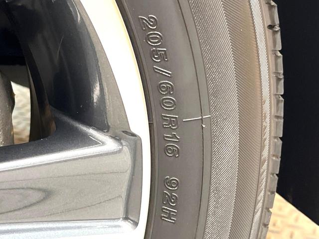 ヴォクシー ZS 煌III 禁煙車 1オーナー Pioneer9インチナビ フリップダウンモニター バックカメラ 両側パワースライドドア セーフティセンス インテリジェントクリアランスソナー ナノイーオートエアコン ETC(55枚目)