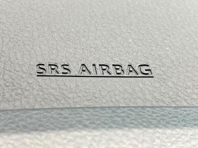 ヴォクシー ZS 煌III 禁煙車 1オーナー Pioneer9インチナビ フリップダウンモニター バックカメラ 両側パワースライドドア セーフティセンス インテリジェントクリアランスソナー ナノイーオートエアコン ETC(61枚目)