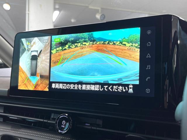 セレナ ｅ－パワー　ハイウェイスターＶ　登録済未使用車　２トーンカラー　１２．３インチナビ　アラウンドビュー　プロパイロット　両側ハンズフリーパワスラ　インテリジェントルームミラー　後側方車両検知　前後ドラレコ　ＥＴＣ２．０　ＨＤＭＩ（4枚目）