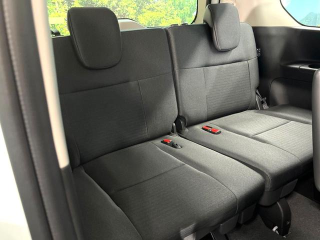 セレナ ｅ－パワー　ハイウェイスターＶ　登録済未使用車　２トーンカラー　１２．３インチナビ　アラウンドビュー　プロパイロット　両側ハンズフリーパワスラ　インテリジェントルームミラー　後側方車両検知　前後ドラレコ　ＥＴＣ２．０　ＨＤＭＩ（10枚目）