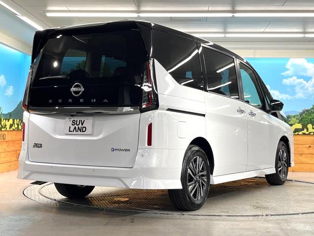 セレナ ｅ－パワー　ハイウェイスターＶ　登録済未使用車　２トーンカラー　１２．３インチナビ　アラウンドビュー　プロパイロット　両側ハンズフリーパワスラ　インテリジェントルームミラー　後側方車両検知　前後ドラレコ　ＥＴＣ２．０　ＨＤＭＩ（18枚目）