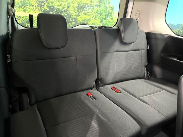 セレナ ハイウェイスターV 禁煙車 フリップダウンモニター 両側ハンズフリーパワースライドドア プロパイロット 純正9インチナビ バックカメラ インテリジェントエマージェンシーブレーキ ドライブレコーダー ビルトインETC(10枚目)