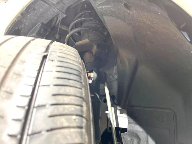 セレナ ハイウェイスターV 禁煙車 フリップダウンモニター 両側ハンズフリーパワースライドドア プロパイロット 純正9インチナビ バックカメラ インテリジェントエマージェンシーブレーキ ドライブレコーダー ビルトインETC(21枚目)