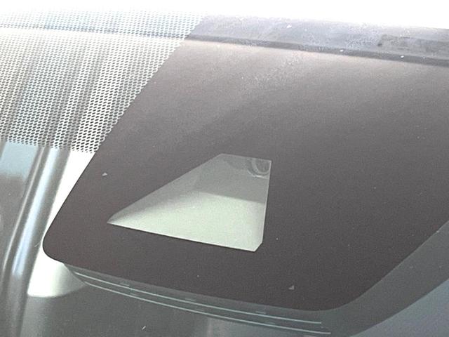 ＲＡＶ４ ハイブリッドアドベンチャー　オフロードパッケージＩＩ　トヨタセーフティセンス　ブラインドスポットモニター　レーダークルーズコントロール　純正１０．５インチディスプレイオーディオ　ＬＥＤヘッドライト　純正１８インチアルミホイール　ＥＴＣ２．０（5枚目）