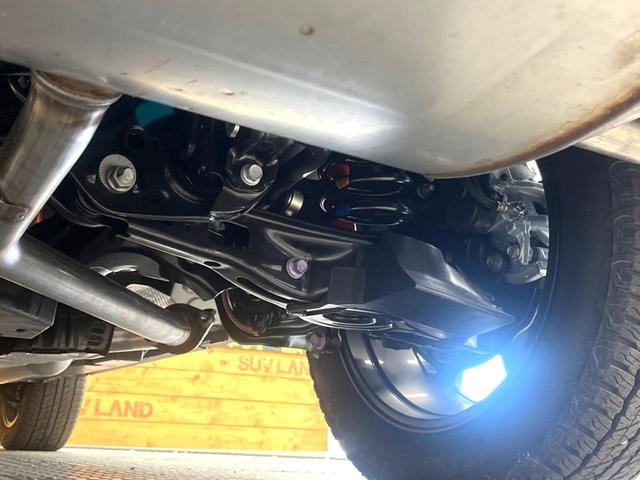 ＲＡＶ４ ハイブリッドアドベンチャー　オフロードパッケージＩＩ　トヨタセーフティセンス　ブラインドスポットモニター　レーダークルーズコントロール　純正１０．５インチディスプレイオーディオ　ＬＥＤヘッドライト　純正１８インチアルミホイール　ＥＴＣ２．０（22枚目）