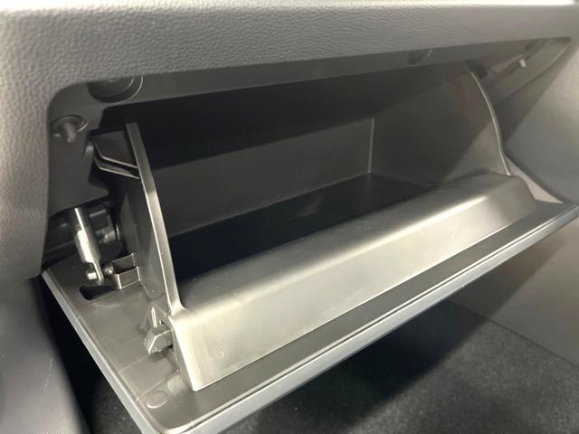 ＲＡＶ４ ハイブリッドアドベンチャー　オフロードパッケージＩＩ　トヨタセーフティセンス　ブラインドスポットモニター　レーダークルーズコントロール　純正１０．５インチディスプレイオーディオ　ＬＥＤヘッドライト　純正１８インチアルミホイール　ＥＴＣ２．０（67枚目）