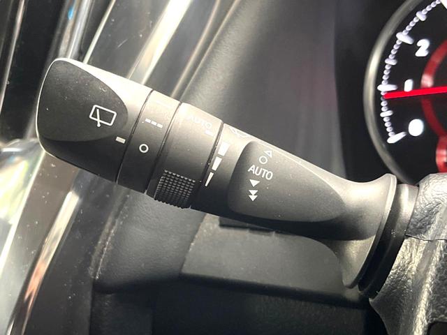 アルファード ２．５Ｓ　Ｃパッケージ　禁煙車　メーカーナビ　リアエンターテインメントシステム　パノラミックビュー　ＪＢＬプレミアムサウンド　シートベンチレーション　ブラインドスポット　シーケンシャルターンランプ　セーフティセンス（41枚目）