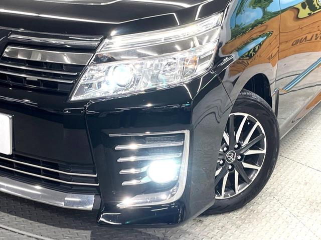ヴォクシー ＺＳ　煌　両側電動スライドドア　Ｐａｎａｓｏｎｉｃ製１０インチナビ　バックカメラ　セーフティセンスＣ　禁煙車　スマートキー　ＬＥＤヘッド　ＥＴＣ　オートマチックハイビーム　デュアルオートエアコン（12枚目）