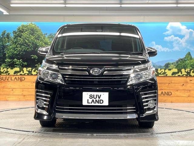 ヴォクシー ＺＳ　煌　両側電動スライドドア　Ｐａｎａｓｏｎｉｃ製１０インチナビ　バックカメラ　セーフティセンスＣ　禁煙車　スマートキー　ＬＥＤヘッド　ＥＴＣ　オートマチックハイビーム　デュアルオートエアコン（14枚目）