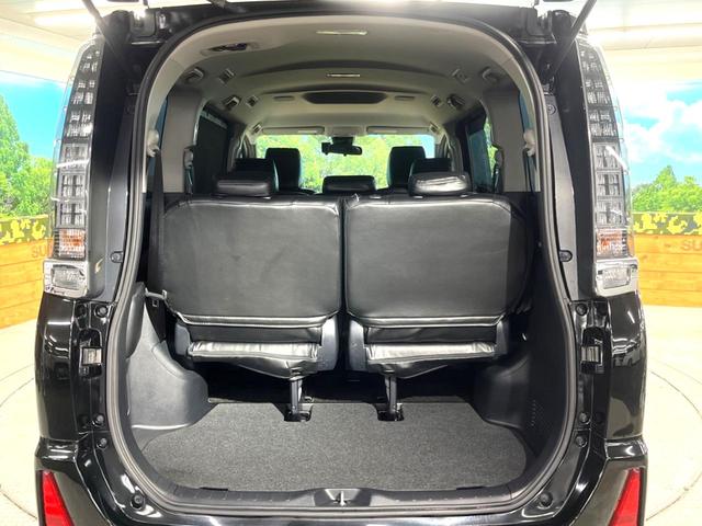 ヴォクシー ＺＳ　煌　両側電動スライドドア　Ｐａｎａｓｏｎｉｃ製１０インチナビ　バックカメラ　セーフティセンスＣ　禁煙車　スマートキー　ＬＥＤヘッド　ＥＴＣ　オートマチックハイビーム　デュアルオートエアコン（23枚目）