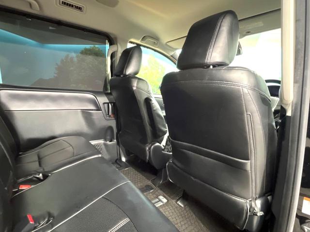 ヴォクシー ＺＳ　煌　両側電動スライドドア　Ｐａｎａｓｏｎｉｃ製１０インチナビ　バックカメラ　セーフティセンスＣ　禁煙車　スマートキー　ＬＥＤヘッド　ＥＴＣ　オートマチックハイビーム　デュアルオートエアコン（35枚目）