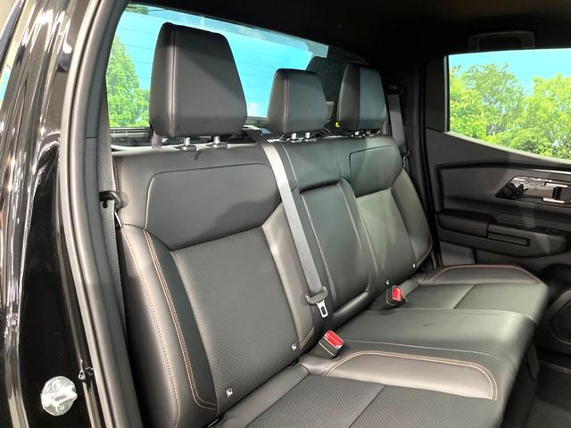 トライトン GSR 4WD ディーゼル 純正9インチナビ 全周囲カメラ eーアシスト AppleCarPlay レーダークルーズ 禁煙車 黒本革シート シートヒーター シートエアコン パワーシート コーナーセンサー(9枚目)