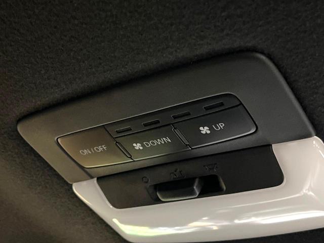 トライトン GSR 4WD ディーゼル 純正9インチナビ 全周囲カメラ eーアシスト AppleCarPlay レーダークルーズ 禁煙車 黒本革シート シートヒーター シートエアコン パワーシート コーナーセンサー(35枚目)