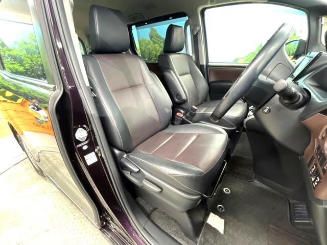 エスクァイア ハイブリッドＧｉ　両側電動スライドドア　トヨタセーフティセンス　禁煙車　ナビ　バックカメラ　ＥＴＣ　Ｂｌｕｅｔｏｏｔｈ再生　フルセグＴＶ　ドラレコ　シートヒーター　合皮シート　ＬＥＤヘッドライト　クルーズコントロール（9枚目）