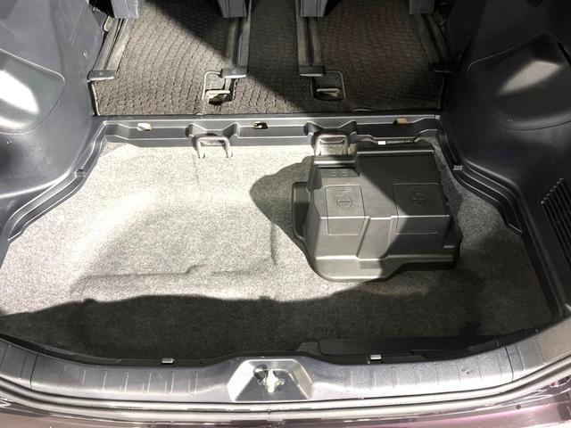 エスクァイア ハイブリッドＧｉ　両側電動スライドドア　トヨタセーフティセンス　禁煙車　ナビ　バックカメラ　ＥＴＣ　Ｂｌｕｅｔｏｏｔｈ再生　フルセグＴＶ　ドラレコ　シートヒーター　合皮シート　ＬＥＤヘッドライト　クルーズコントロール（23枚目）