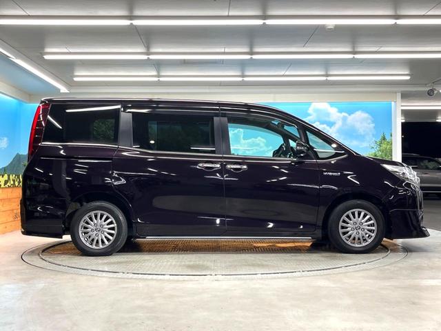 エスクァイア ハイブリッドＧｉ　両側電動スライドドア　トヨタセーフティセンス　禁煙車　ナビ　バックカメラ　ＥＴＣ　Ｂｌｕｅｔｏｏｔｈ再生　フルセグＴＶ　ドラレコ　シートヒーター　合皮シート　ＬＥＤヘッドライト　クルーズコントロール（29枚目）