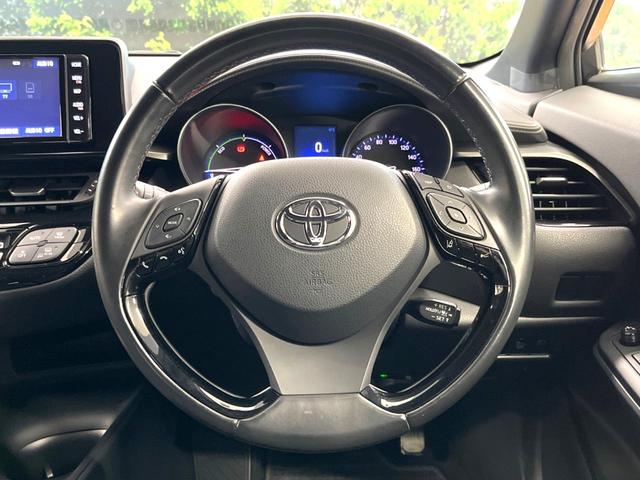 Ｃ－ＨＲ Ｓ　ＬＥＤパッケージ　トヨタセーフティセンス　レーダークルーズコントロール　ビルトインＥＴＣ　Ｂｌｕｅｔｏｏｔｈ再生　ＬＥＤヘッドライト　シーケンシャルターンランプ　純正１７インチアルミホイール　革巻きステアリング（10枚目）