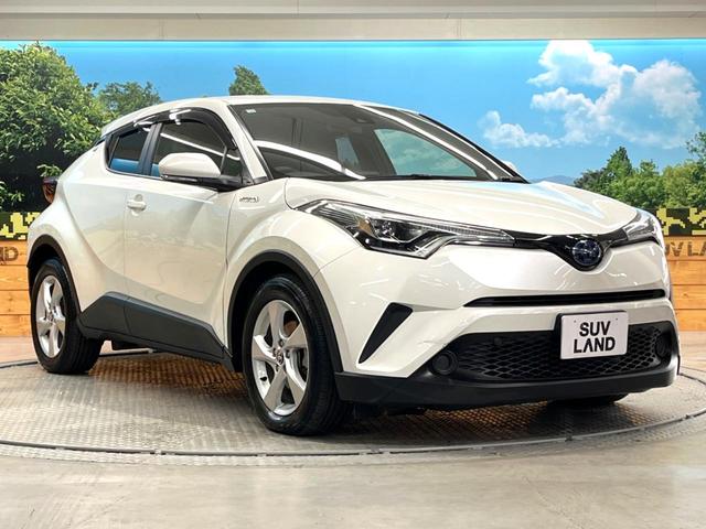 Ｃ－ＨＲ Ｓ　ＬＥＤパッケージ　トヨタセーフティセンス　レーダークルーズコントロール　ビルトインＥＴＣ　Ｂｌｕｅｔｏｏｔｈ再生　ＬＥＤヘッドライト　シーケンシャルターンランプ　純正１７インチアルミホイール　革巻きステアリング（15枚目）