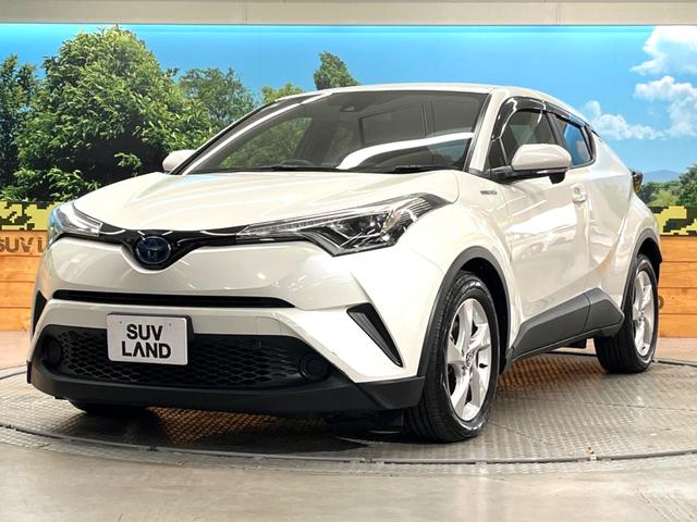 Ｃ－ＨＲ Ｓ　ＬＥＤパッケージ　トヨタセーフティセンス　レーダークルーズコントロール　ビルトインＥＴＣ　Ｂｌｕｅｔｏｏｔｈ再生　ＬＥＤヘッドライト　シーケンシャルターンランプ　純正１７インチアルミホイール　革巻きステアリング（23枚目）