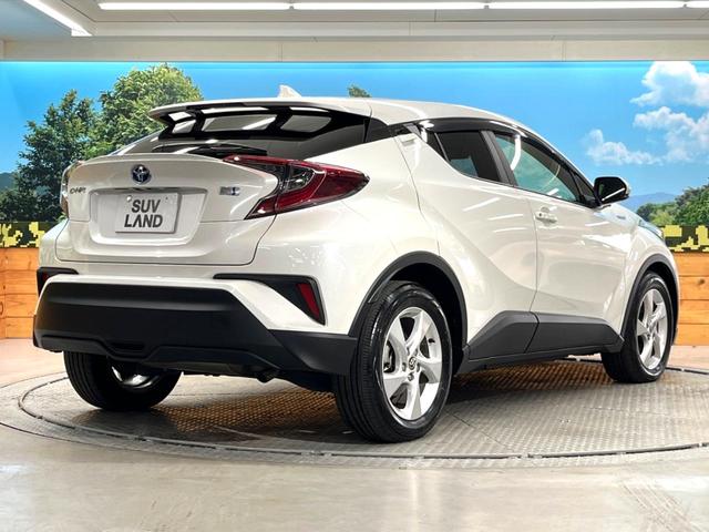 Ｃ－ＨＲ Ｓ　ＬＥＤパッケージ　トヨタセーフティセンス　レーダークルーズコントロール　ビルトインＥＴＣ　Ｂｌｕｅｔｏｏｔｈ再生　ＬＥＤヘッドライト　シーケンシャルターンランプ　純正１７インチアルミホイール　革巻きステアリング（25枚目）