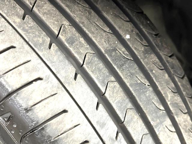 Ｃ－ＨＲ Ｓ　ＬＥＤパッケージ　トヨタセーフティセンス　レーダークルーズコントロール　ビルトインＥＴＣ　Ｂｌｕｅｔｏｏｔｈ再生　ＬＥＤヘッドライト　シーケンシャルターンランプ　純正１７インチアルミホイール　革巻きステアリング（30枚目）