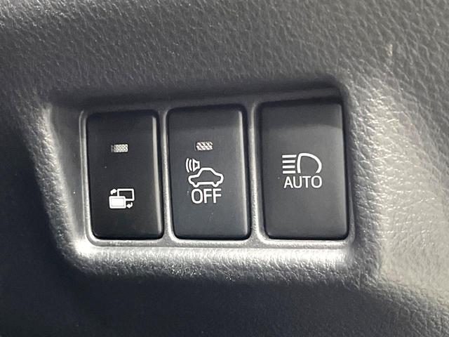Ｃ－ＨＲ Ｓ　ＬＥＤパッケージ　トヨタセーフティセンス　レーダークルーズコントロール　ビルトインＥＴＣ　Ｂｌｕｅｔｏｏｔｈ再生　ＬＥＤヘッドライト　シーケンシャルターンランプ　純正１７インチアルミホイール　革巻きステアリング（36枚目）