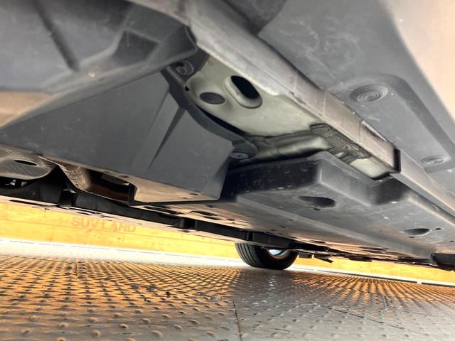 Ｃ－ＨＲ Ｓ　ＬＥＤパッケージ　トヨタセーフティセンス　レーダークルーズコントロール　ビルトインＥＴＣ　Ｂｌｕｅｔｏｏｔｈ再生　ＬＥＤヘッドライト　シーケンシャルターンランプ　純正１７インチアルミホイール　革巻きステアリング（50枚目）