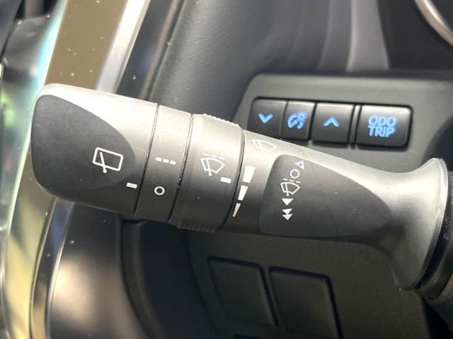 アルファード ２．５Ｘ　禁煙車　両側パワースライドドア　純正９インチディスプレイオーディオ　バックカメラ　セーフティセンス　レーダークルーズ　コーナーセンサー　レーンキープ　スマートキー　ＬＥＤヘッド　ＥＴＣ　オートライト（33枚目）