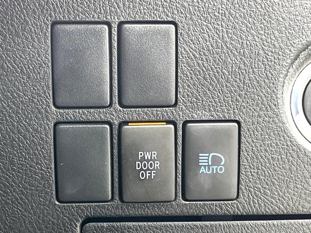 アルファード ２．５Ｘ　禁煙車　両側パワースライドドア　純正９インチディスプレイオーディオ　バックカメラ　セーフティセンス　レーダークルーズ　コーナーセンサー　レーンキープ　スマートキー　ＬＥＤヘッド　ＥＴＣ　オートライト（34枚目）