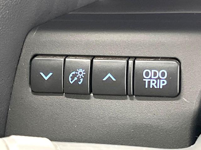 アルファード ２．５Ｘ　禁煙車　両側パワースライドドア　純正９インチディスプレイオーディオ　バックカメラ　セーフティセンス　レーダークルーズ　コーナーセンサー　レーンキープ　スマートキー　ＬＥＤヘッド　ＥＴＣ　オートライト（35枚目）